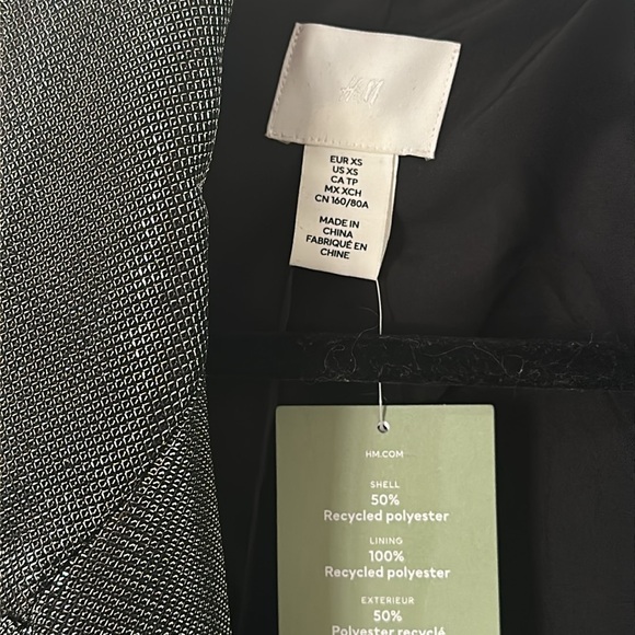 SOLD OUT H&M SHIMMERY METALLIC BLAZER SIZE XS NWT - Picture 9 of 13